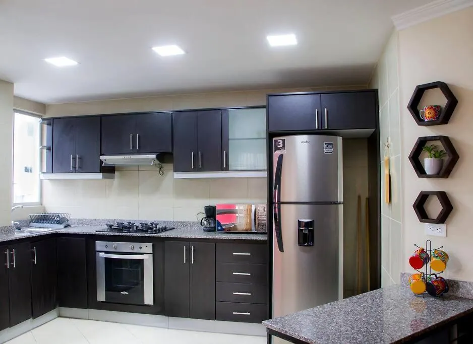 Cozy Quito Apartment With 2 Bedrooms & Views