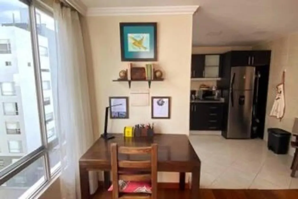 Cozy Quito Apartment With 2 Bedrooms & Views 0*,  Эквадор