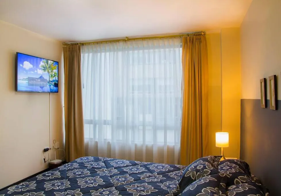 Cozy Quito Apartment With 2 Bedrooms & Views