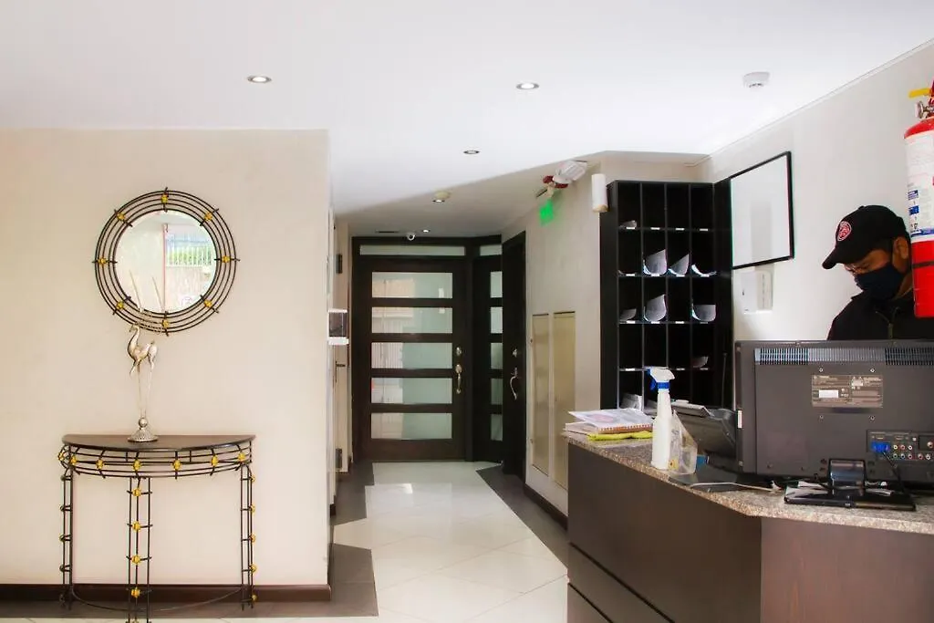 Cozy Quito Apartment With 2 Bedrooms & Views